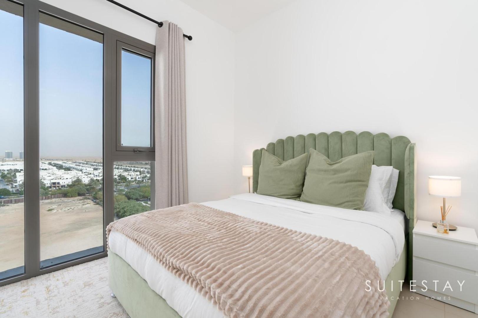 Apartment Stylish Living In A Vibrant Modern Dubai